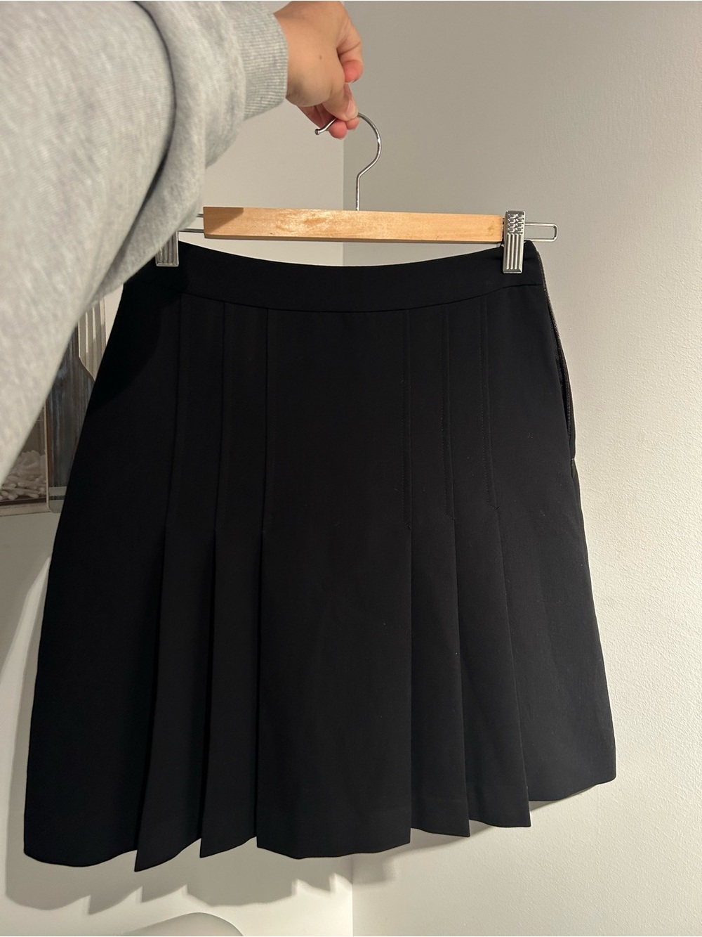Wilfred Black Circle Skirt with Subtle Pleats
